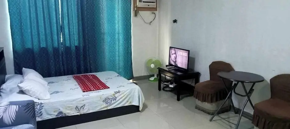 Stüdyo (Room)