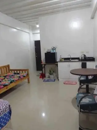 Stüdyo (Room)