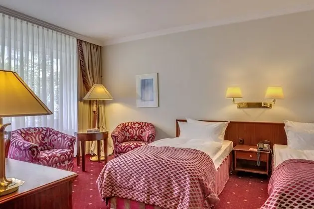 Standard Tek Büyük veya İki Ayrı Yataklı Oda, Balkon