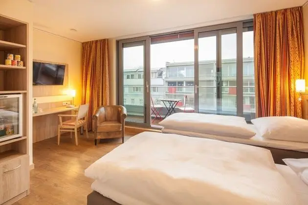 Deluxe Tek Büyük veya İki Ayrı Yataklı Oda