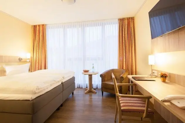 Deluxe Tek Büyük veya İki Ayrı Yataklı Oda