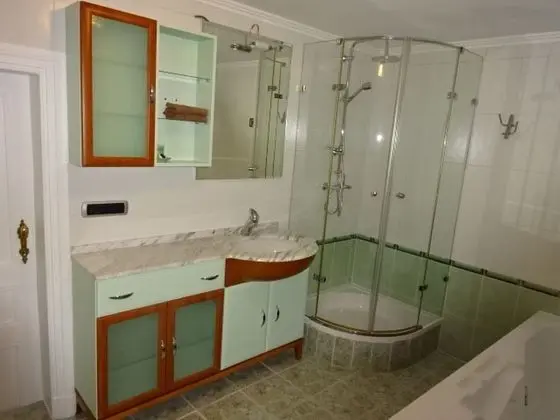 Luxury Tek Büyük Yataklı Oda, 1 Büyük (Queen) Boy Yatak