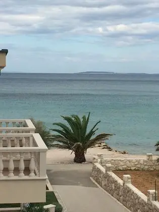 Tek Büyük Yataklı Oda, 1 En Büyük (King) Boy Yatak, Kısmi Deniz Manzaralı