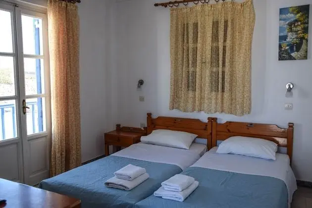 Basic Tek Büyük Yataklı Oda