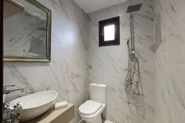 Apart Daire, 2 Yatak Odası, Kısmi Deniz Manzaralı