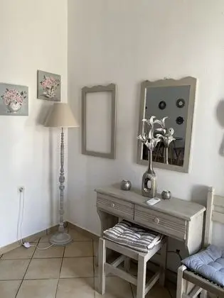 Stüdyo, Kısmi Deniz Manzaralı