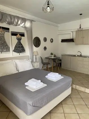 Stüdyo, Kısmi Deniz Manzaralı