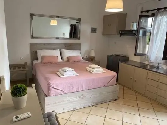 Stüdyo, Kısmi Deniz Manzaralı