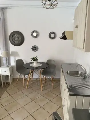 Stüdyo, Kısmi Deniz Manzaralı