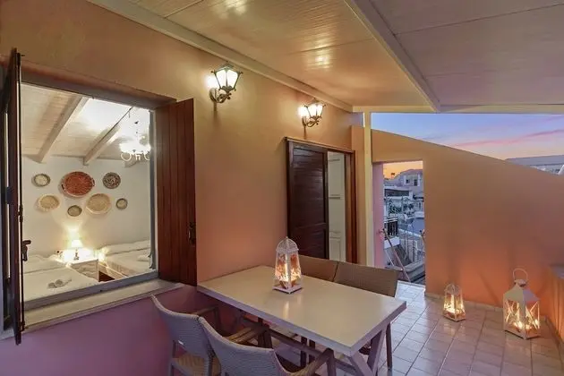 Apart Daire, Dağ Manzaralı (Split level)