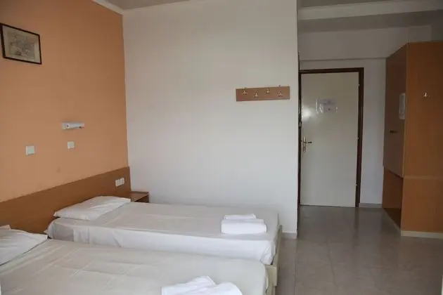 Standard Tek Büyük veya İki Ayrı Yataklı Oda