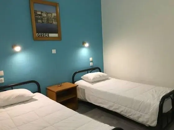 Üç Kişilik Oda, Ortak Banyo