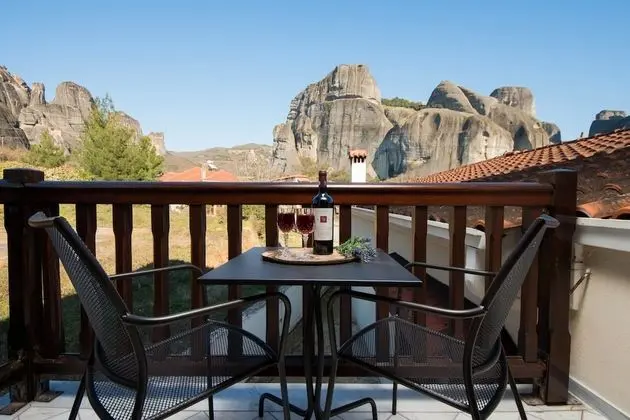 Süit (Panoramic Meteora View)