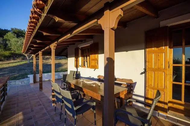 Family Ev, Birden Çok Yatak, Bahçeli (Villa Thea Front Beach)