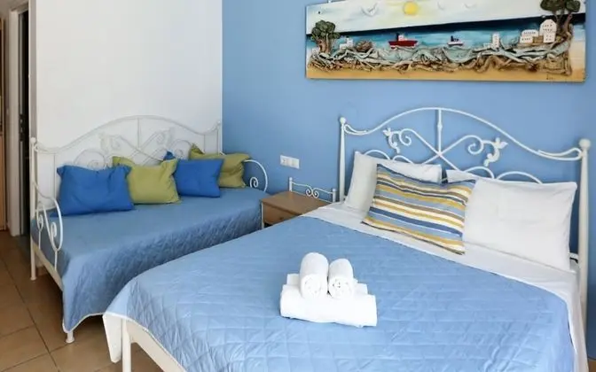 Stüdyo (3 Adults)