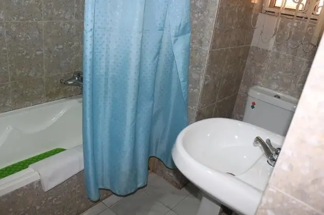 Royal Tek Büyük Yataklı Oda