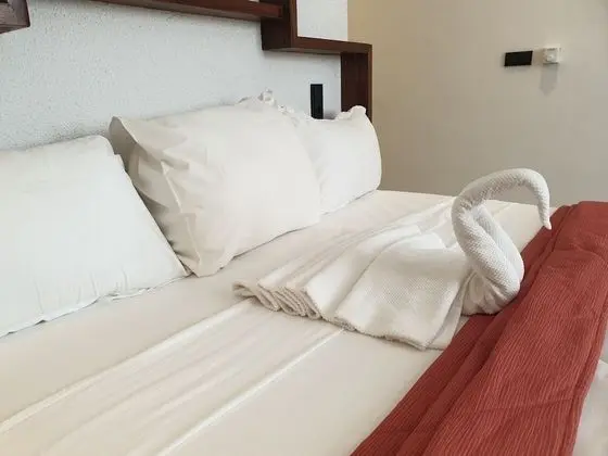Deluxe Tek Büyük Yataklı Oda, Avlu Manzaralı