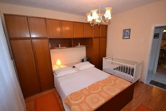 Apart Daire (Kat - 80 m from beach - A1(7))