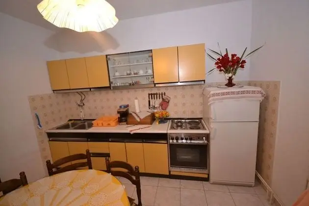 Apart Daire (Kat - 80 m from beach - A1(7))