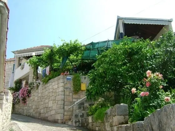 Apart Daire (Kat - 80 m from beach - A1(7))