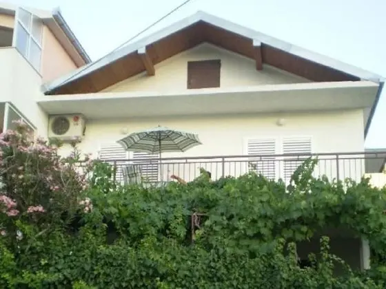 Apart Daire (Kata - 100m from sea - A1(4+1))