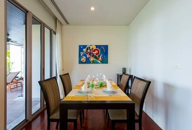 Kata gardens penthouse seaview with rooftop 8C
