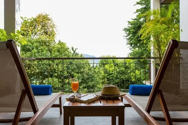 Kata gardens penthouse seaview with rooftop 8C