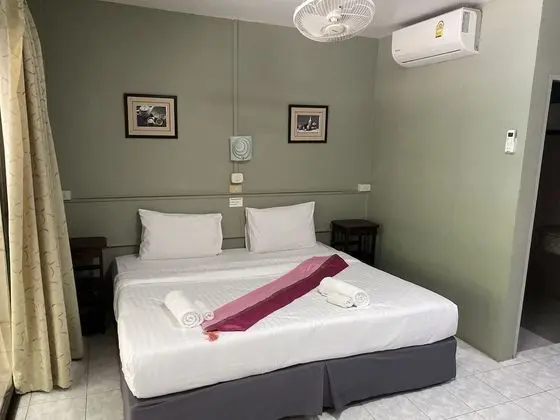 Deluxe Sea View Room
