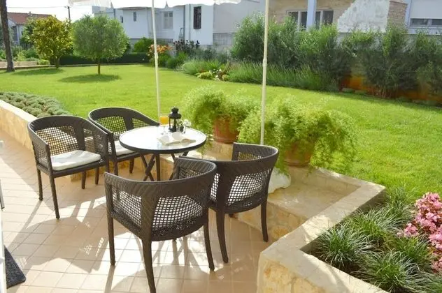 Apart Daire (Kata - modern & close to the beach - )