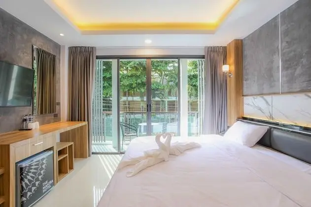 Deluxe Grand with Balcony