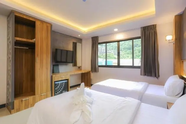 Deluxe Tek Büyük Yataklı Oda