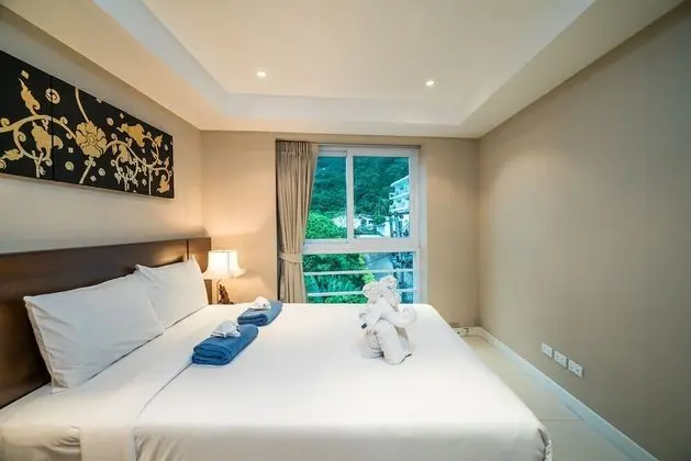 1 Bedroom Condo
