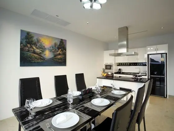 Four Bedroom Modern Style Villa with Private Pool