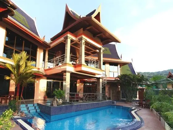 Four Bedroom Thai Style Luxury Villa with Private Pool
