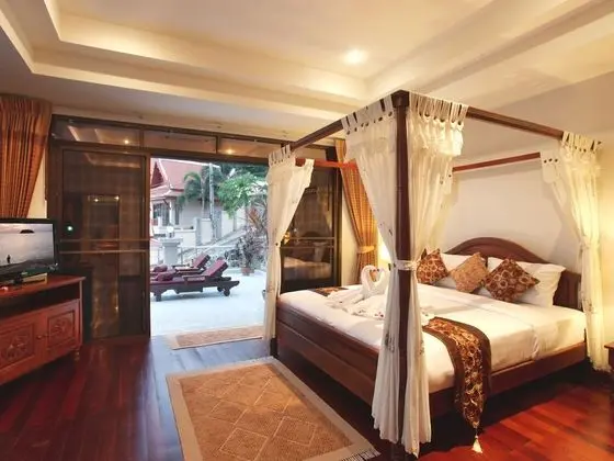 Four Bedroom Thai Style Luxury Villa with Private Pool