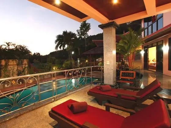 Four Bedroom Thai Style Luxury Villa with Private Pool