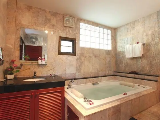 Four Bedroom Thai Style Luxury Villa with Private Pool