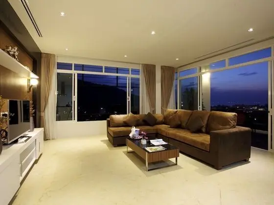 Three Bedroom Modern Style Villa with Private Pool