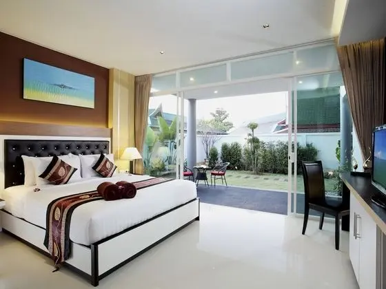 Three Bedroom Modern Style Villa with Private Pool