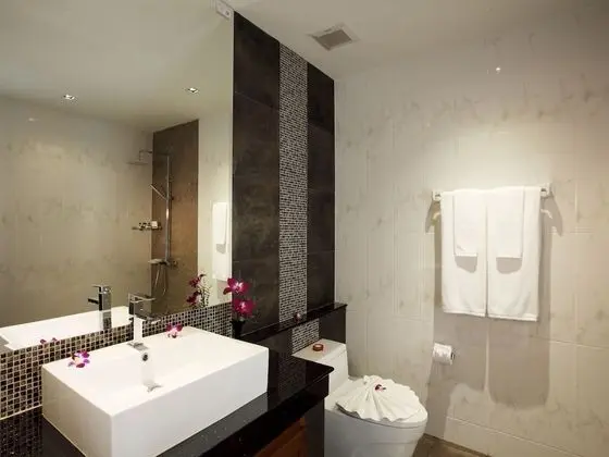 Three Bedroom Modern Style Villa with Private Pool
