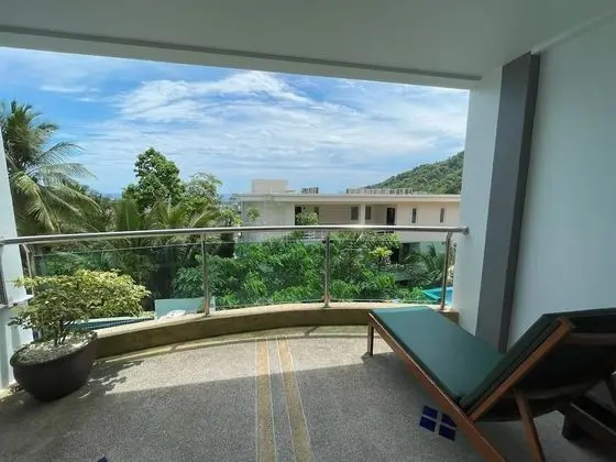 4 Bedrooms Villa