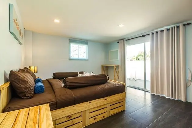 4 Bedrooms Villa