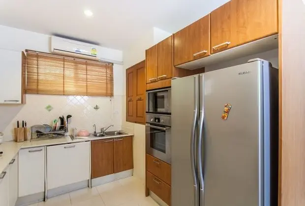 4 Bedrooms Villa