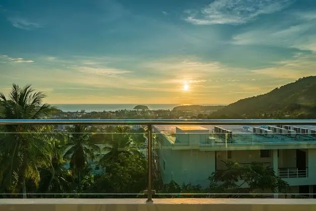 4 Bedrooms Villa