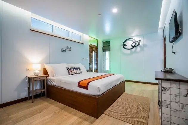 Superior Villa, Bahçe Manzaralı