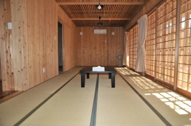 Family Ev (Private Vacation Home, MAIBARAYA)