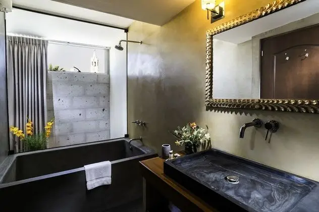 Süit, Şehir Manzaralı (Colonial)