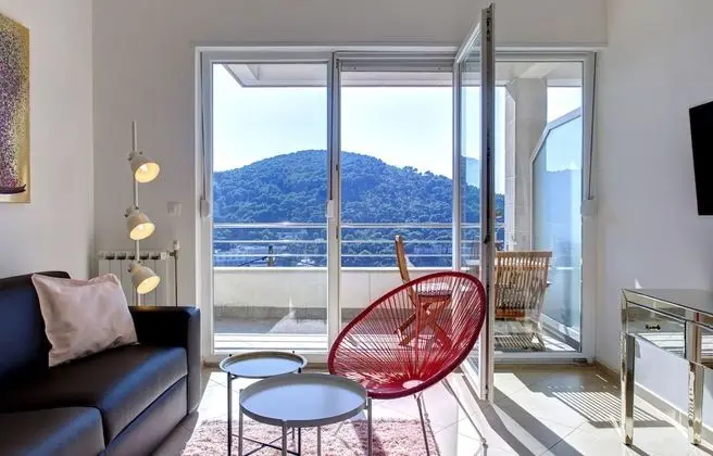 Premium Apart Daire, Deniz Manzaralı