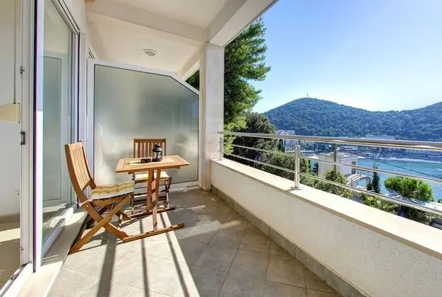 Superior Apart Daire, Balkon, Deniz Manzaralı