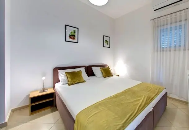 Superior Apart Daire, Teras, Deniz Manzaralı